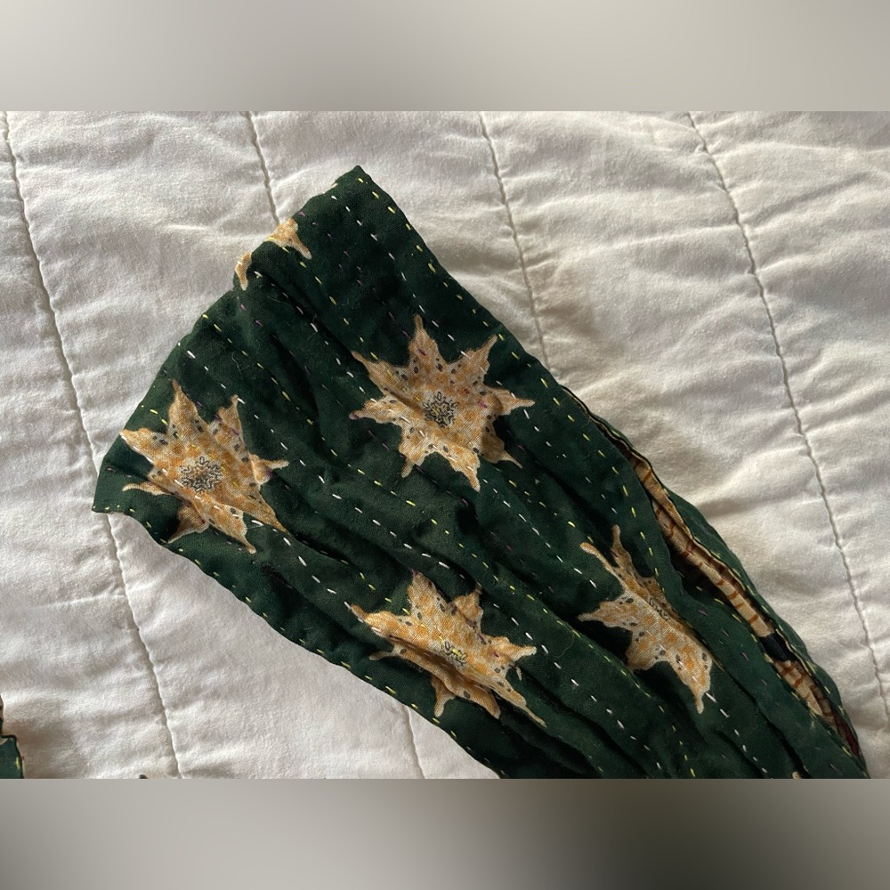 EUC Kantha Bae Hair Wraps- Maroon and Dark Green - Picture 6 of 9